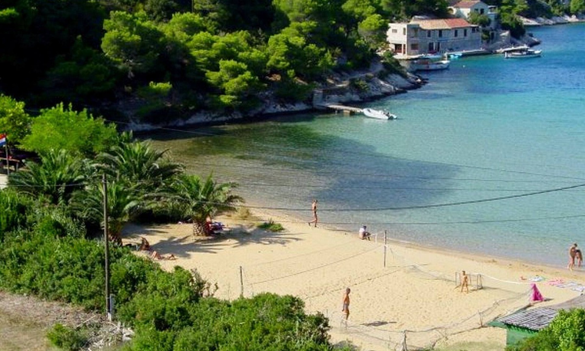 Cove Rogacic Apartment | Apartments Ivo, (12776), Vis, Croatia