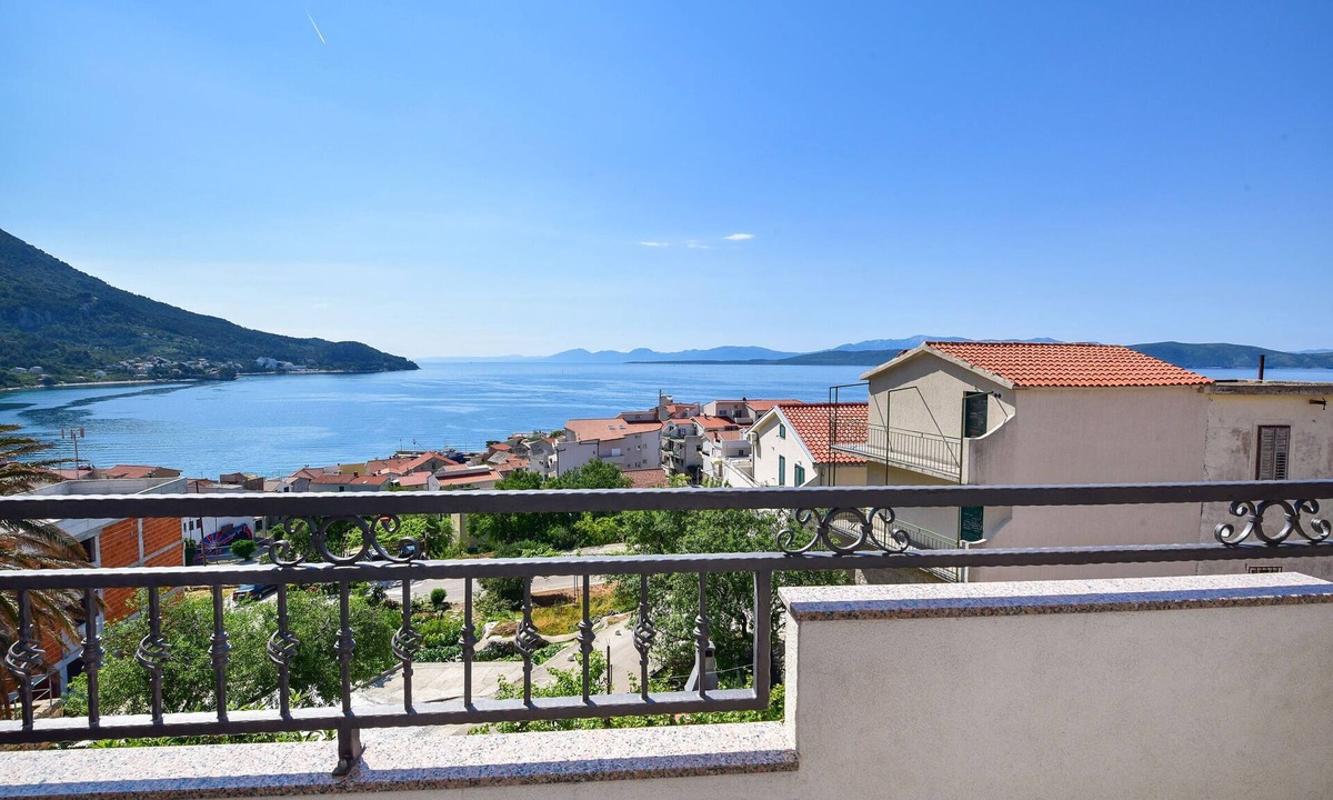Igrane Apartment | Apartments Nina & Mili (78581-A2) - Igrane