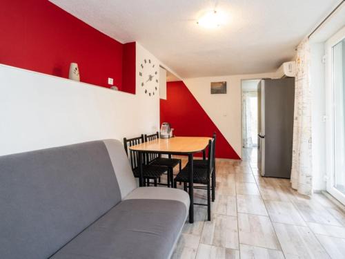 Donji Karin Apartment | Apartments Robi & Kristina - One Bedroom Apartment with Sea View A1