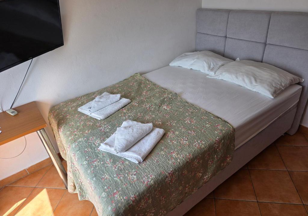 Posedarje Bed & Breakfast | Apartments & rooms Lucie