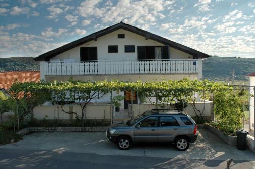 Supetarska Draga Apartment | Apartments Ruza (obitelj Cerkez)