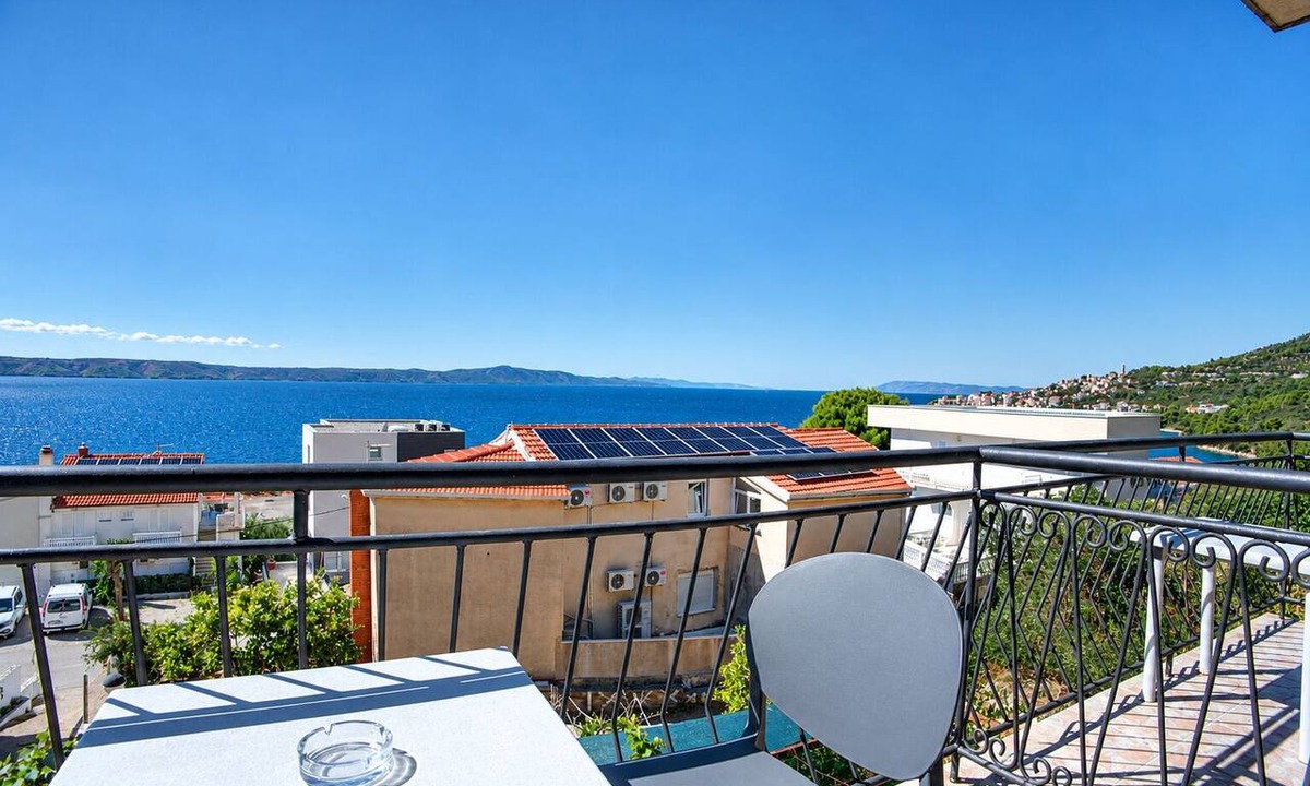 Zivogosce Apartment | Apartments Tiho (102681-A2) - Zivogosce