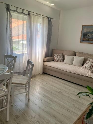 Drvenik Apartment | Apartments Villa Antony 2