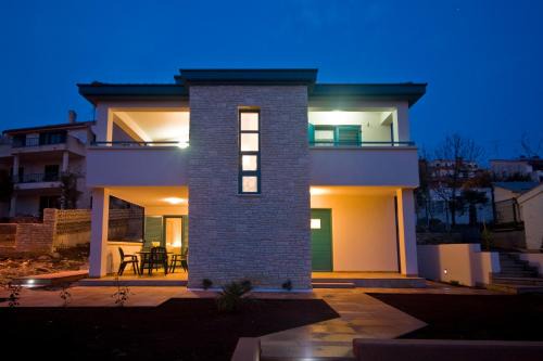 Pjescana Uvala Apartment | Apartments Villa Dama