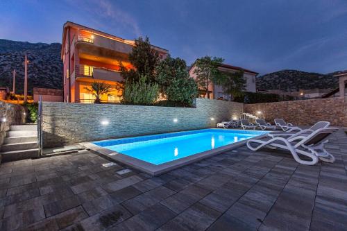 Cesarica Apartment | Apartments Villa Dina
