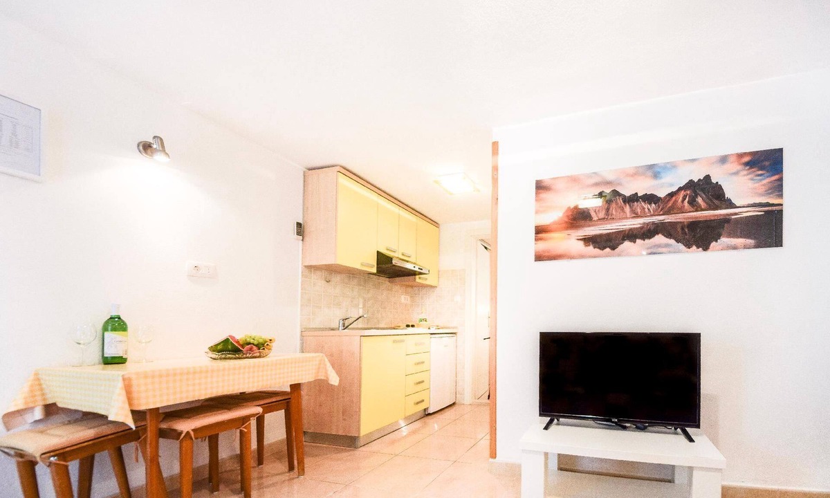 Povlja Apartment | Apartments Villa Gracin