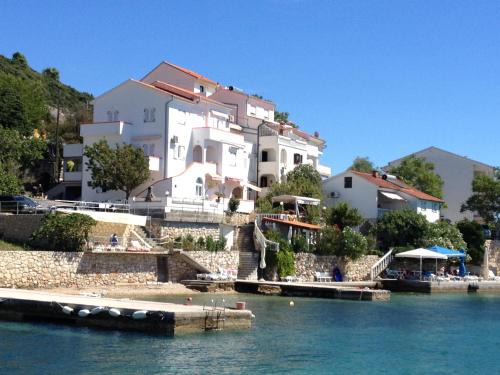Supetarska Draga Apartment | Apartments Villa Emilija