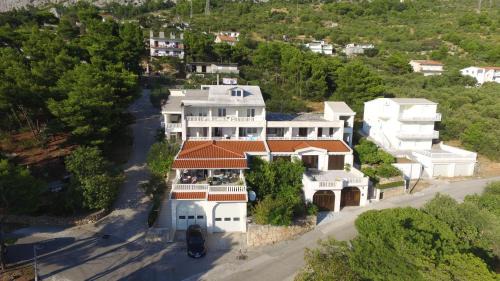 Brela House | AS Brela