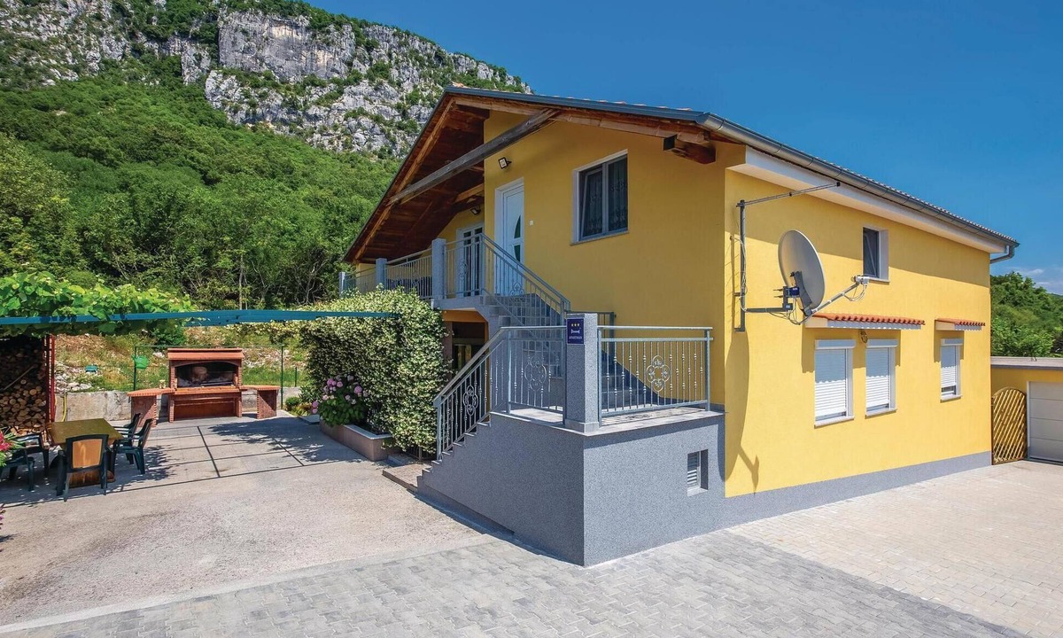 Bribir Apartment | Awesome apartment in Bribir with WiFi
