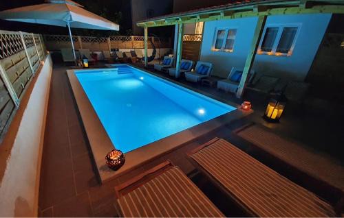 Krizna luka Apartment | Awesome Apartment In Hvar With Swimming Pool