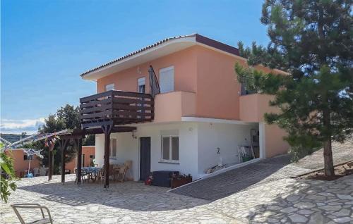 Kavran Apartment | Awesome Apartment In Kavran With Wifi
