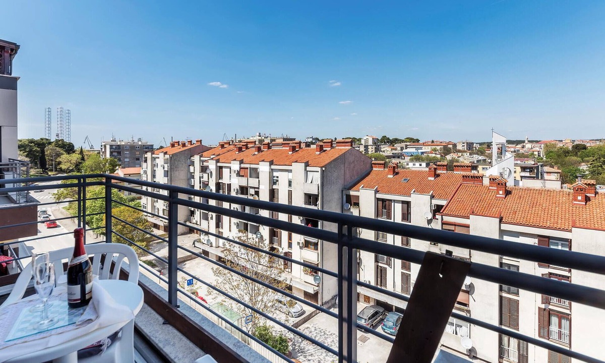 Pula Apartment | Awesome apartment in Pula with WiFi