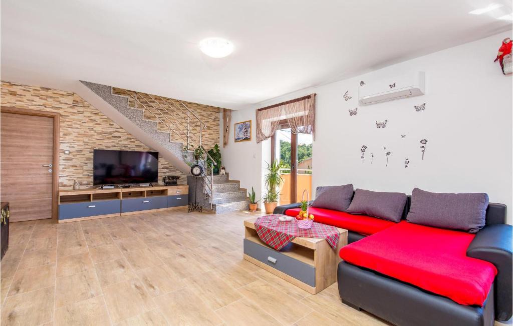 Viskovo Apartment | Awesome Apartment In Viskovo With Wifi