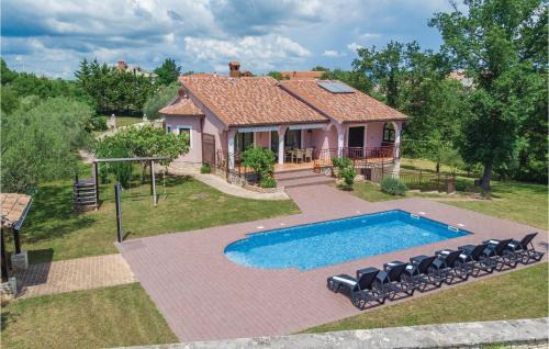 Kavran House | Awesome Home In Krnica