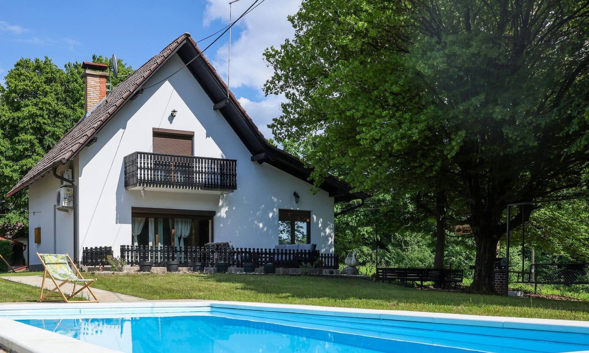 Gornja Stubica House | Awesome home in Milekovo Selo