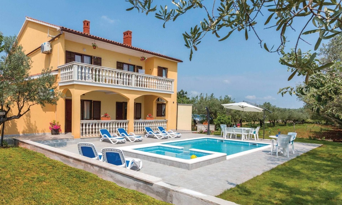 Vodnjan House | Awesome home in Vodnjan
