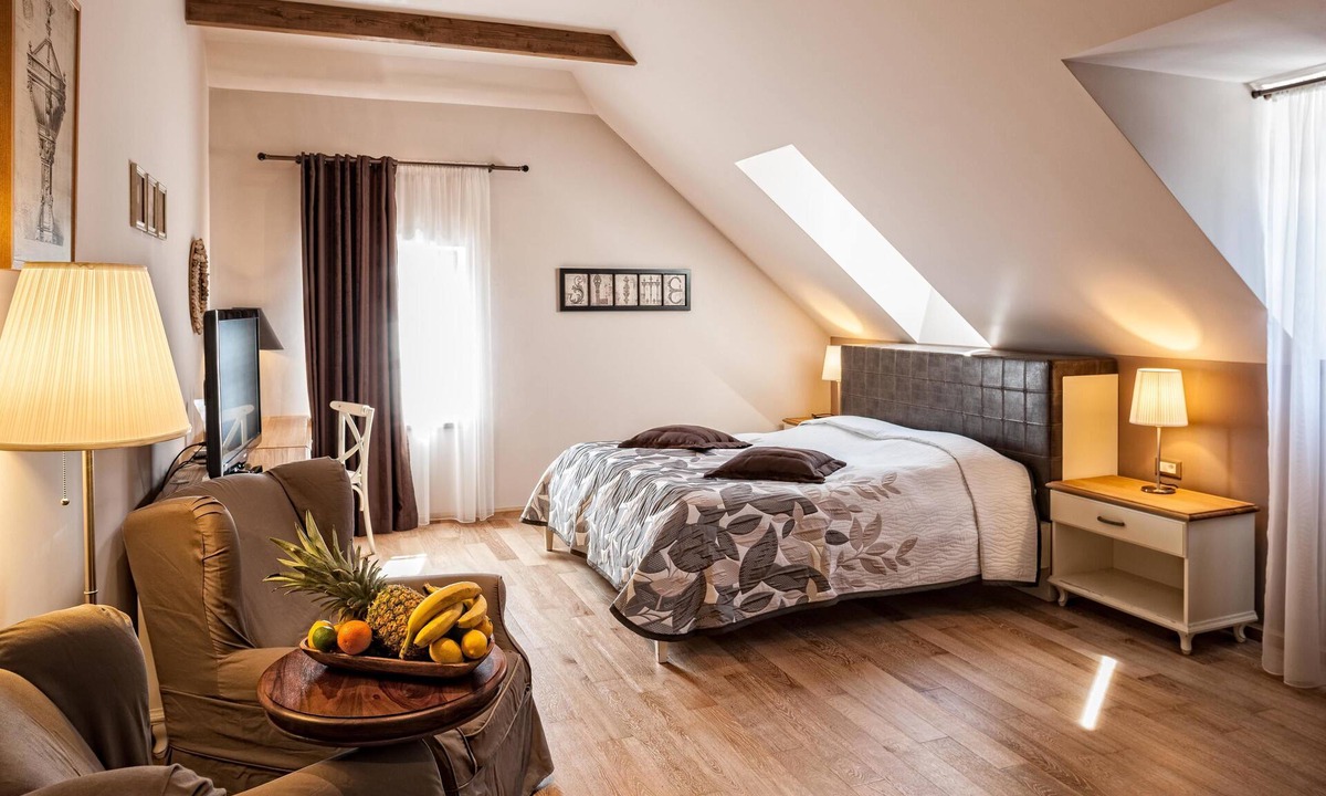 Ljubljana Bed & Breakfast | B&B Dvor Tacen