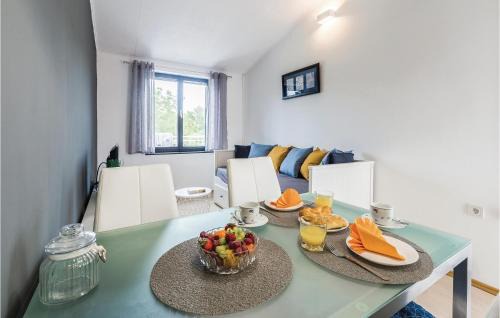 Gulici Apartment | Beach Front Apartment In Porec With Wifi