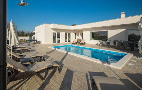 Babici House | Beach Front Home In Babici