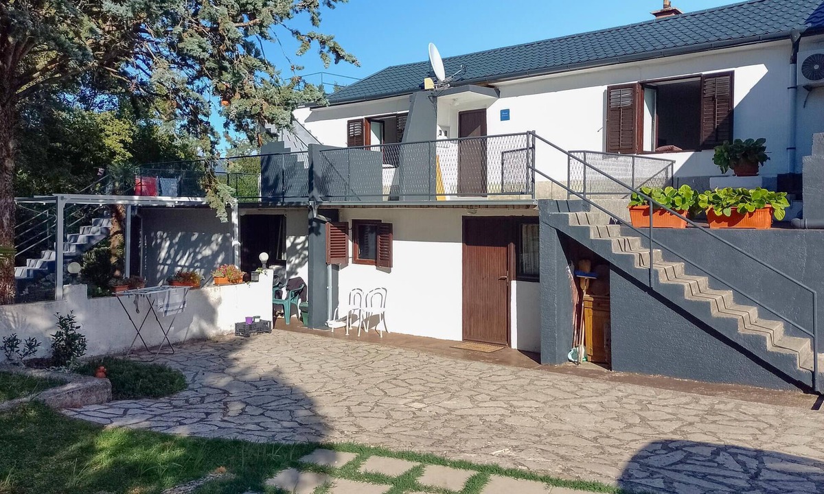 Polje House | Beach front home in Polje with WiFi