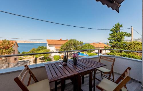 Prizna Apartment | Beautiful Apartment In Prizna With Wifi