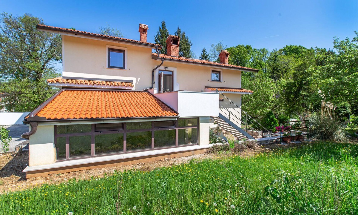 Sezana House | Beautiful home in Sezana