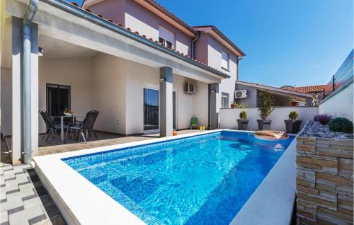 Skatari House | Beautiful Home In Skatari