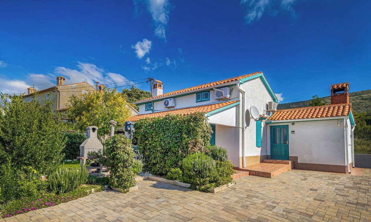 Viskovici House | Beautiful private villa for 4 people with A/C, WIFI, TV and terrace