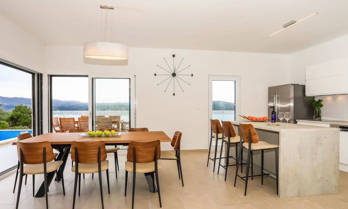 Necujam House | Beautiful private villa for 8 guests with private pool, A/C, WIFI, TV, terrace and pets allowed