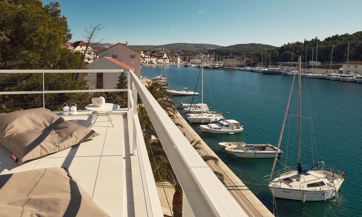 Milna (Brac) Villa | Beautiful Villa Magic View