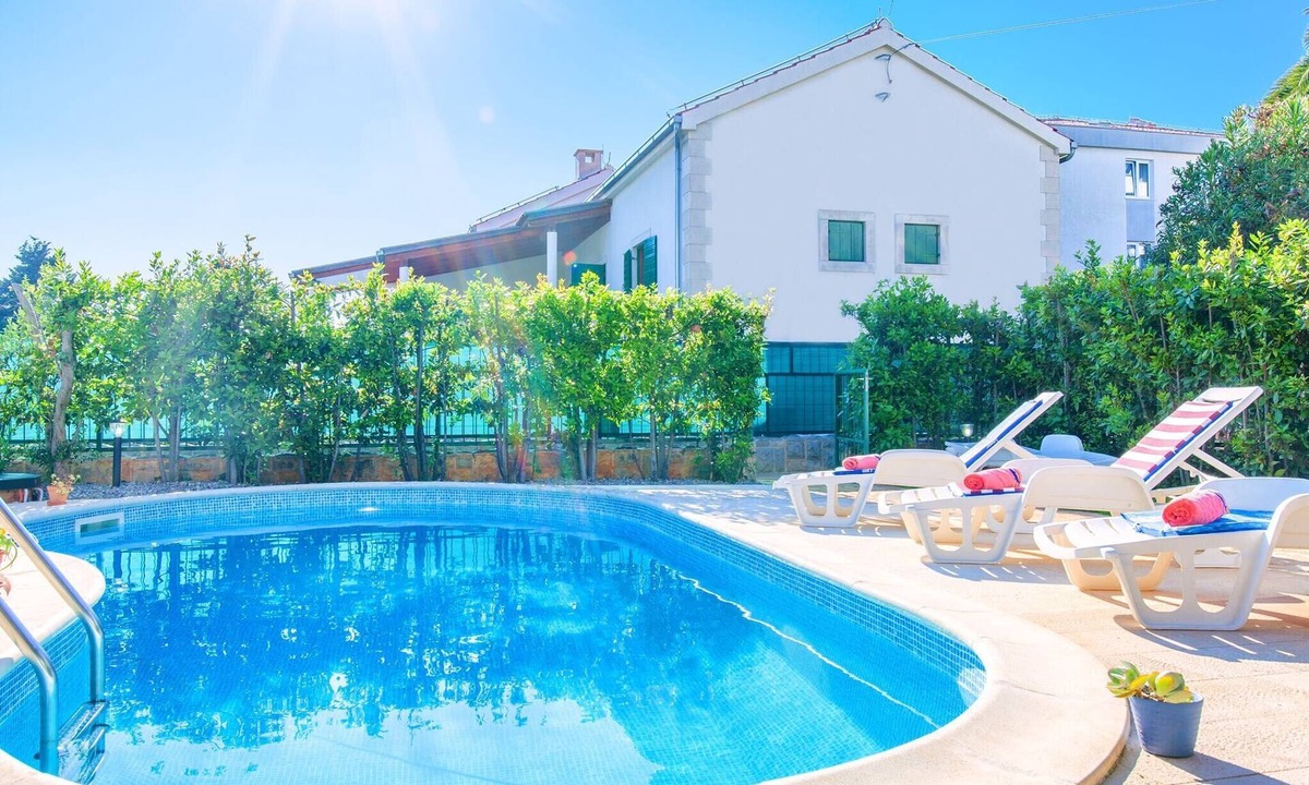 Hvar Villa | Beautiful villa with spacious terrace and private swimming pool, on the Croatian island of Hvar