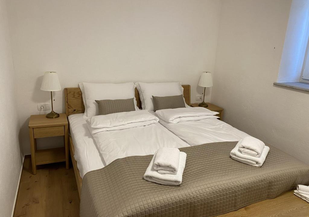 Kozina Apartment | Blue House Apartments