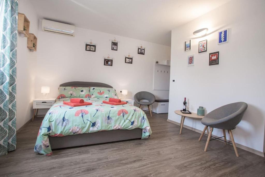 Spadici Apartment | Caprice Studio Apartment