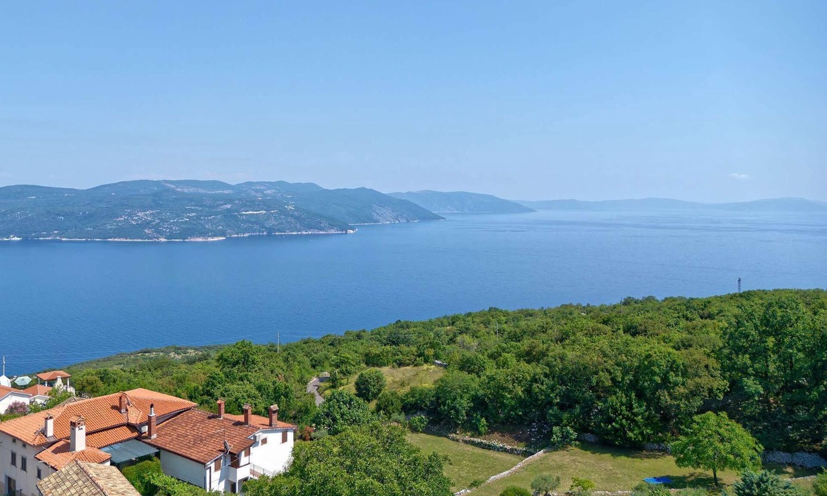 Zagorje House | Casa Bonetta - 8 persons, 4 bedrooms, barbecue, sea view, pet friendly