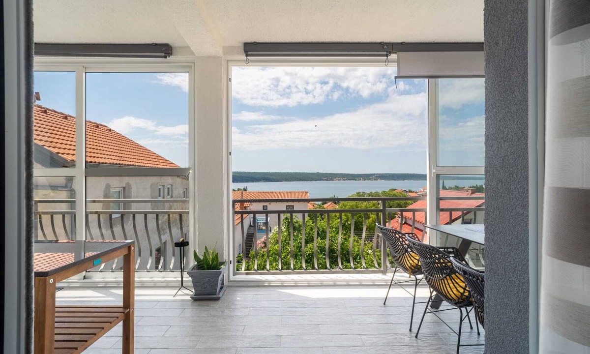 Gornji Karin Apartment | Charming 2-bedroom apartment with stunning sea view, in beautiful Gornji Karin