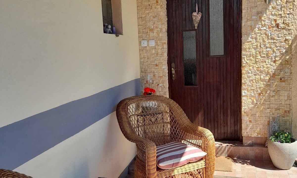 Maribor House | Charming house in green garden Maribor 75m2