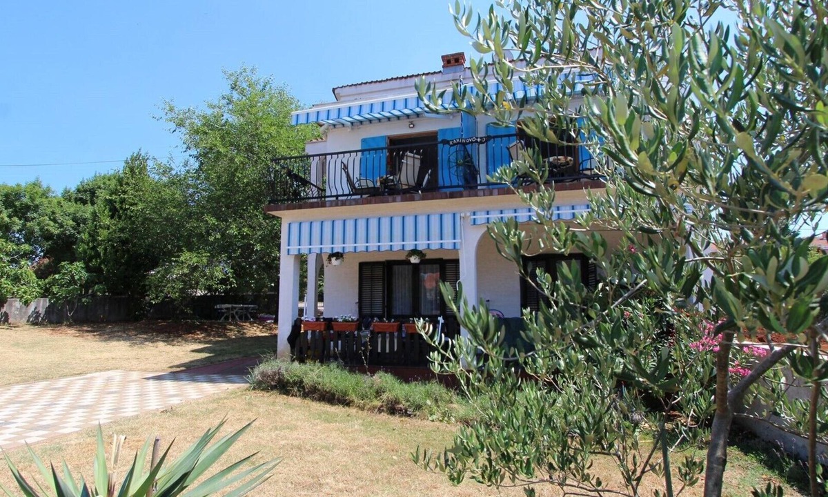 Milcetici Apartment | Comfortable apartment Lastavica 1 on the island of Krk