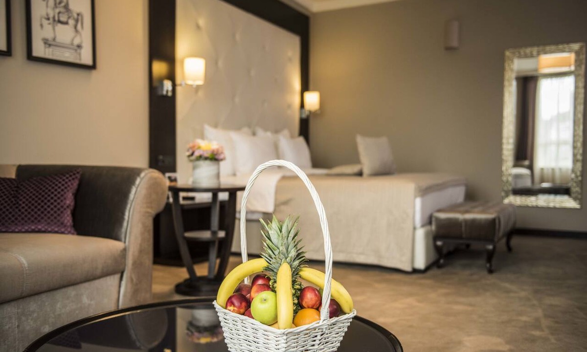 Palilula Hotel | Constantine the Great
