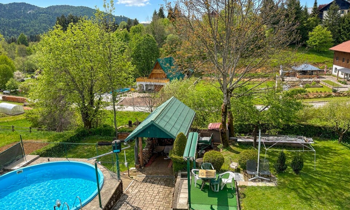 Crni Lug Apartment | Cozy apartment in Crni Lug with sauna