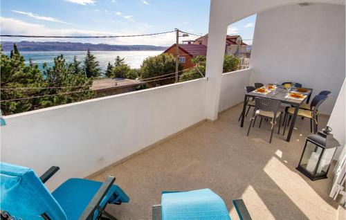 Cesarica Apartment | Cozy Apartment In Karlobag- Ribarica