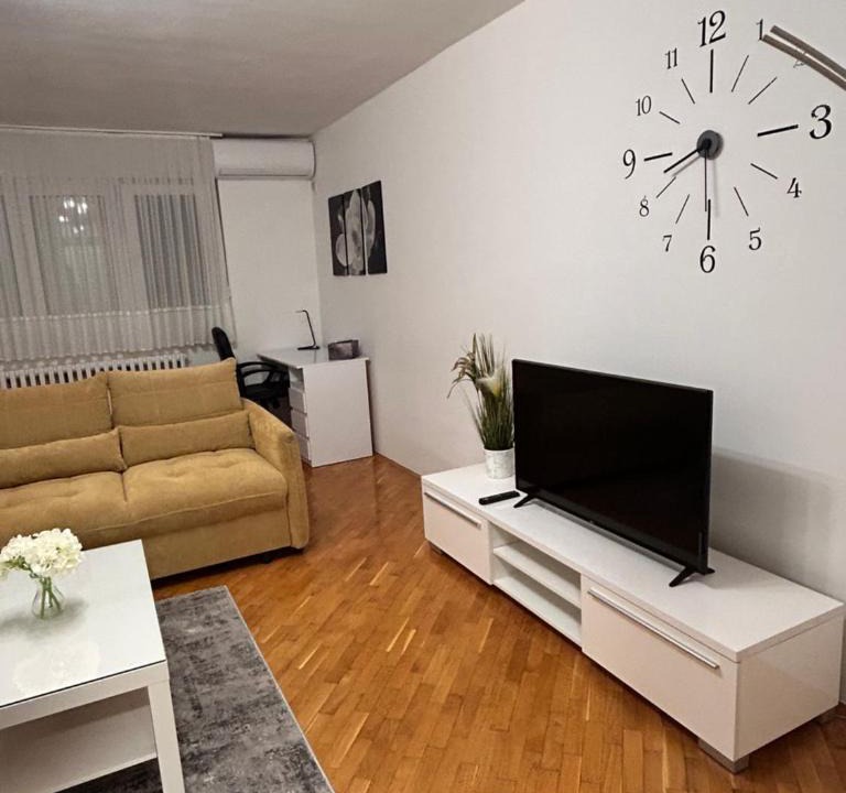 Vinkovci Apartment | Dalmar