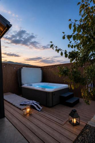 Slap Apartment | DU HISKA-Private Jacuzzi & IR Sauna