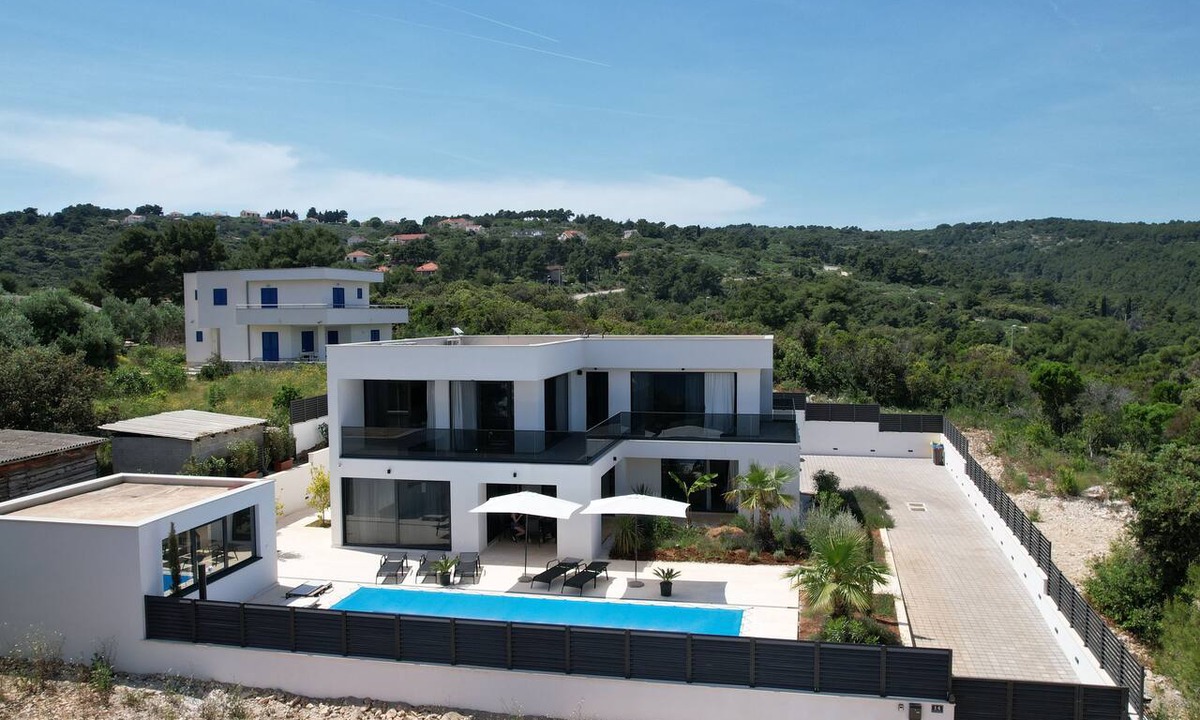 Rogac House | Family friendly house with a swimming pool Rogač, Šolta (K-25444)
