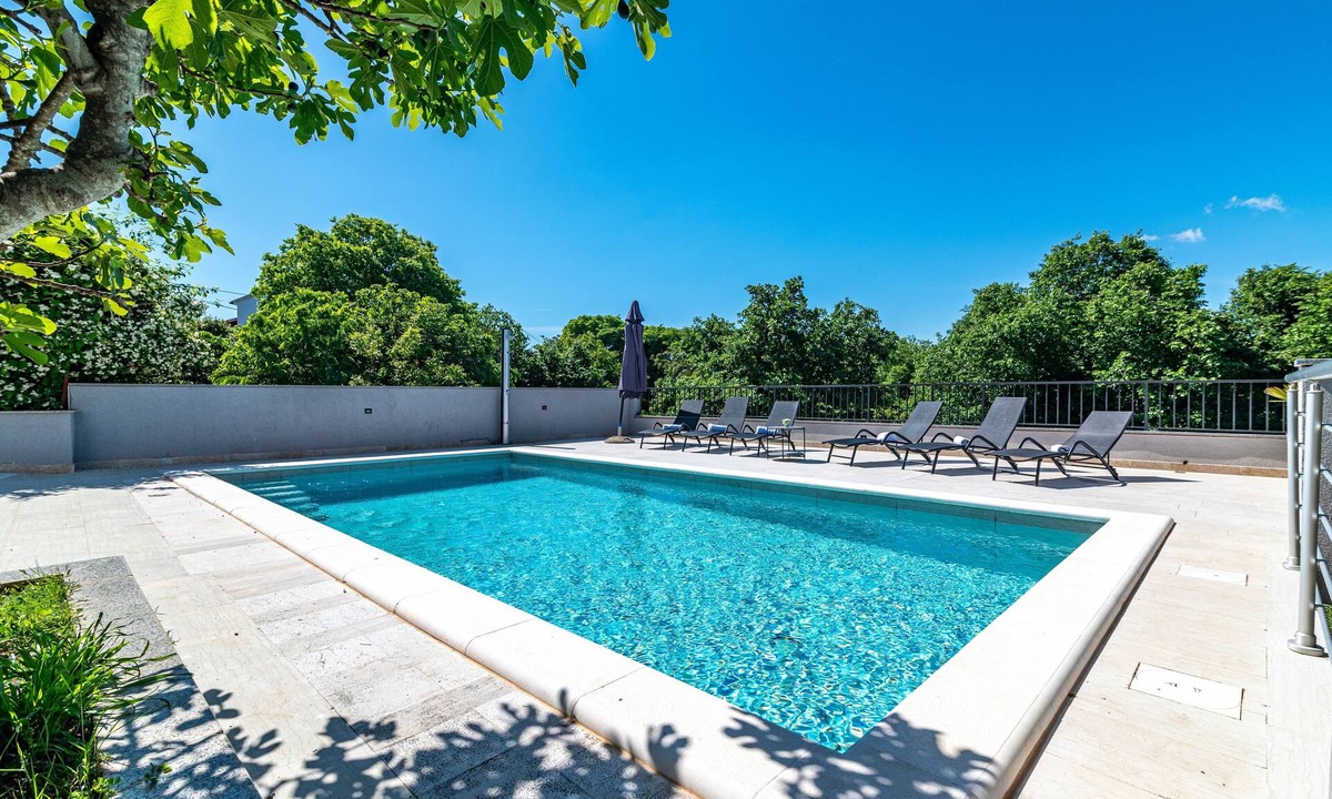Krnica House | Family friendly house with a swimming pool Krnica, Marčana (K-3029)