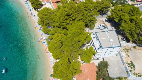 Brela Apartment | Family friendly seaside apartments Brela, Makarska - 6007