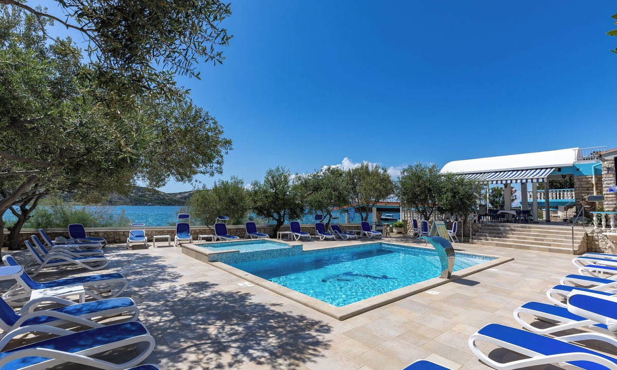 Stara Novalja Hotel | Family Resort Santa Maria II Room 202, Stara Novalja, Croatia