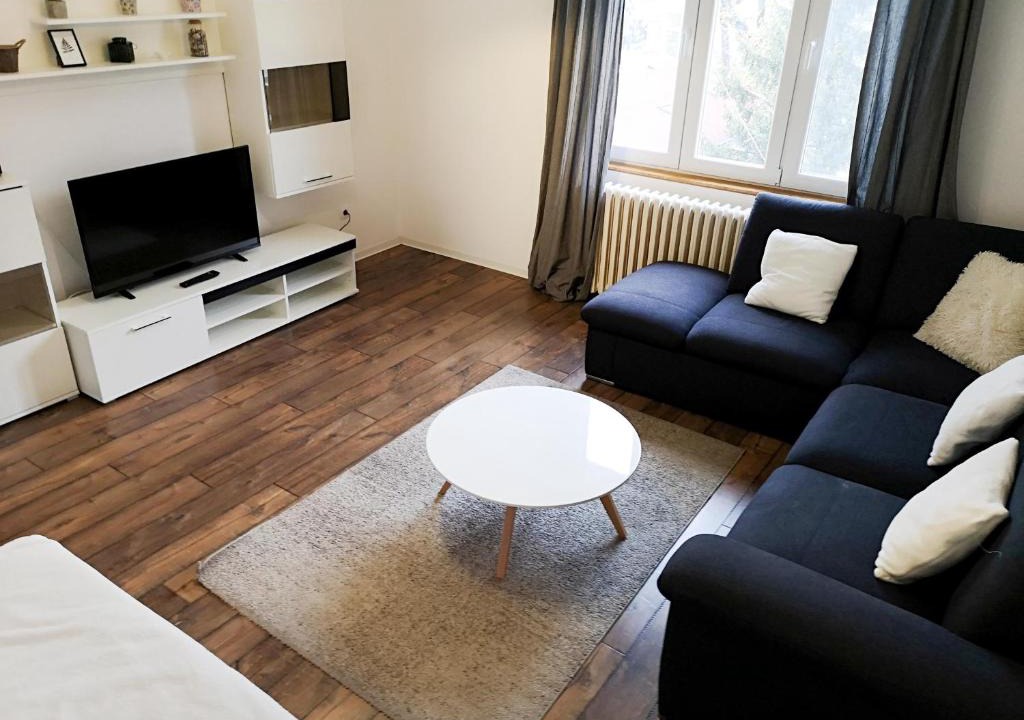 Novi Sad Apartment | FilinHome Stefanovica Suite 9