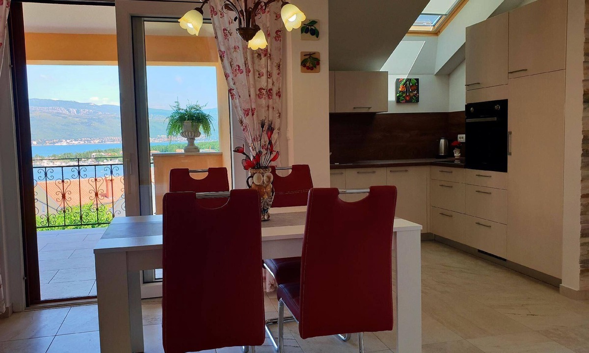 Silo Apartment | Flat Branka sea view, 160m from the sea, terrace