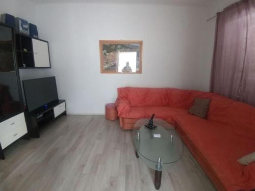 Zastrazisce House | Four Bedroom Holiday Home With Terrace & Sea View