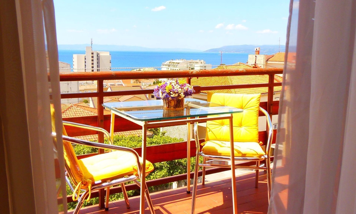 Bili brig Apartment | "Garbin Ventus Makarska" by Interhome